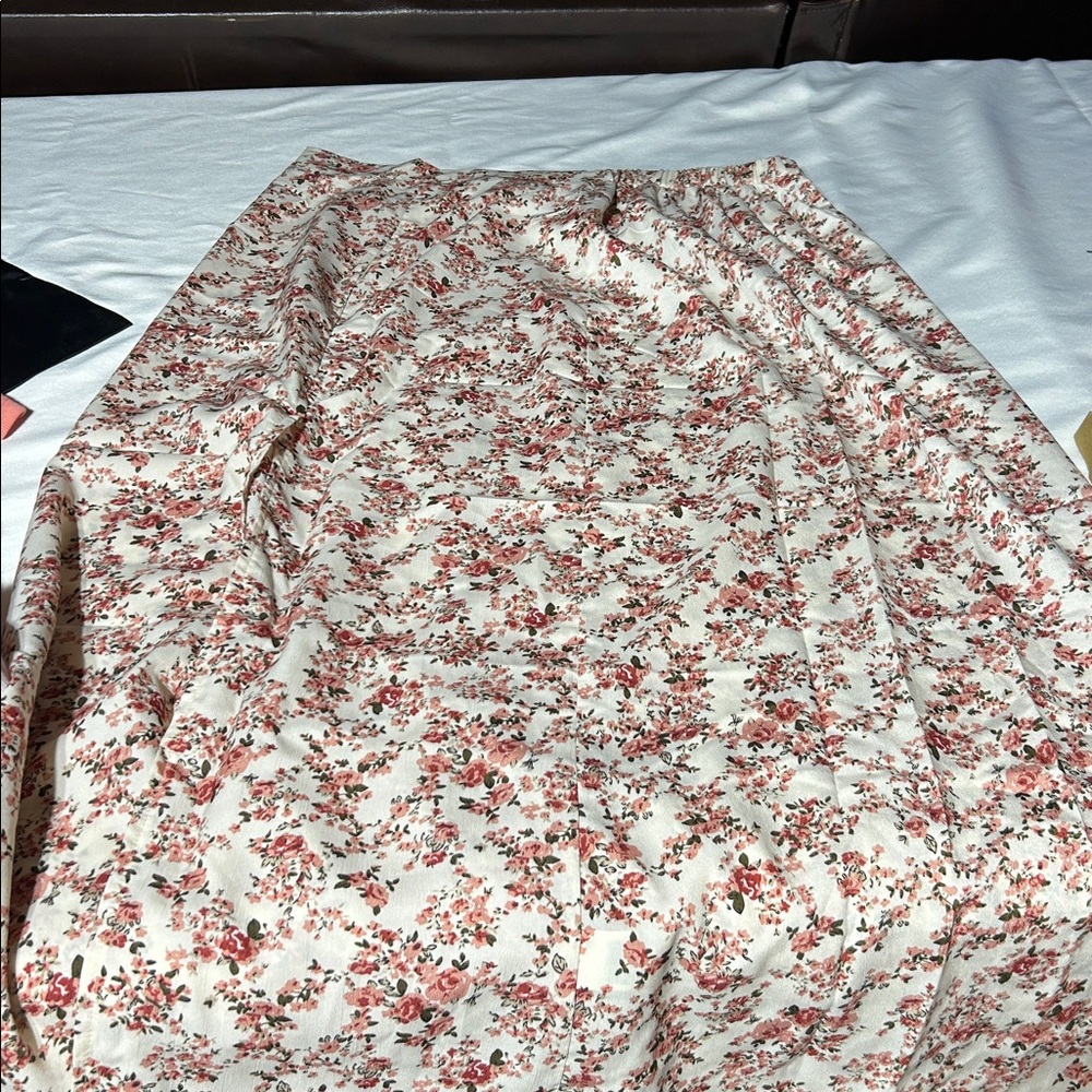 SHEIN Floral Blouse with Pink and Cream
